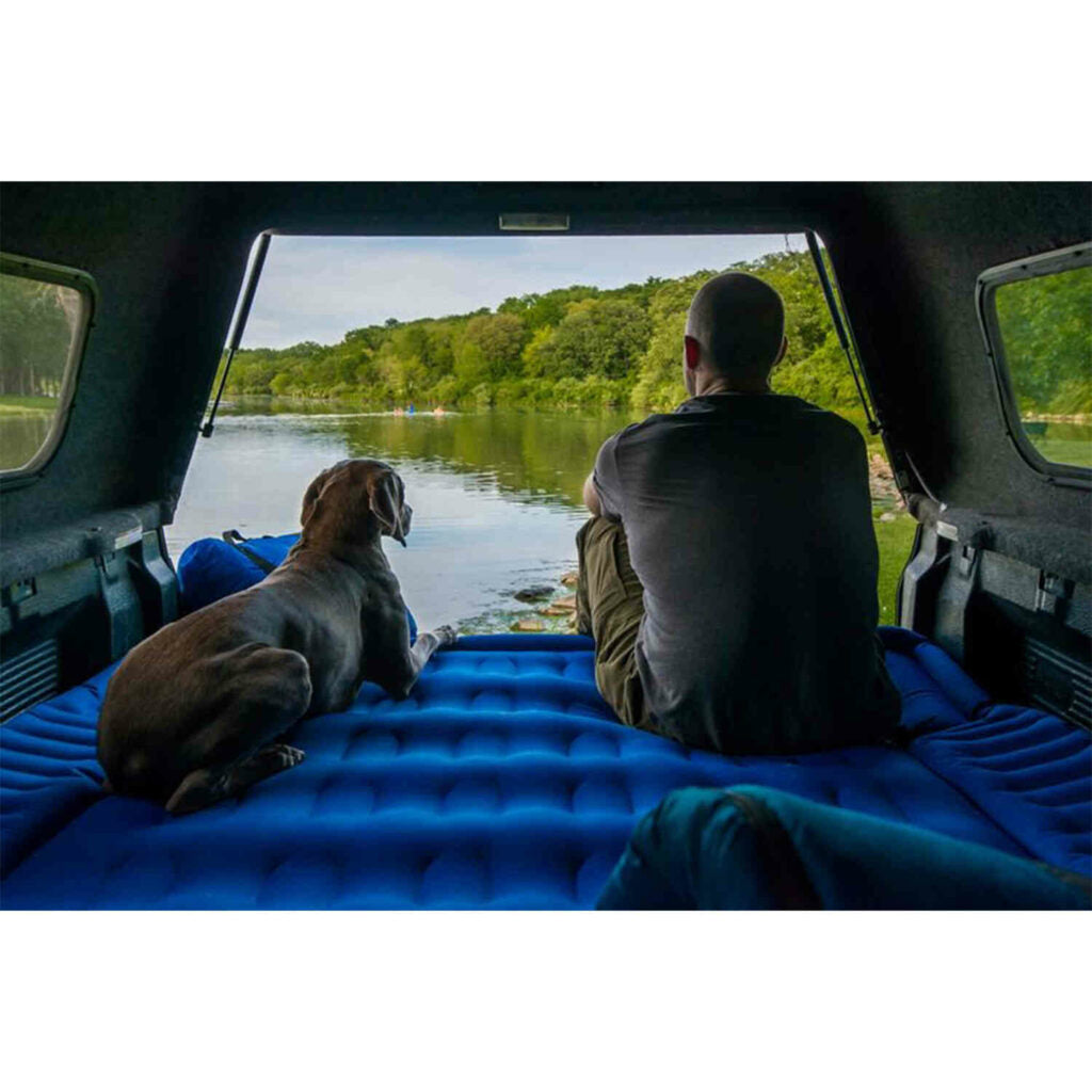 Colchón inflable para caja de pickup con bomba integrada y bateria recargable